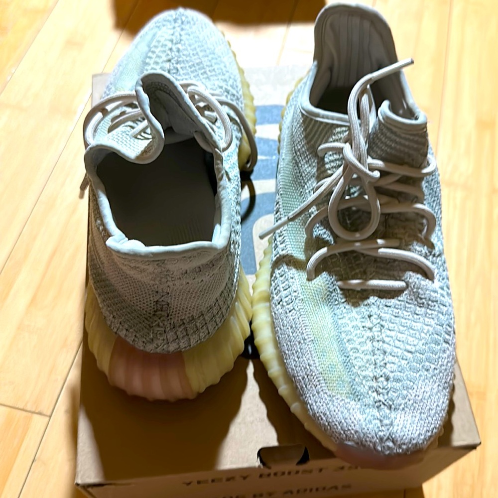 Yeezy 350 boost “Citron” Non Reflective